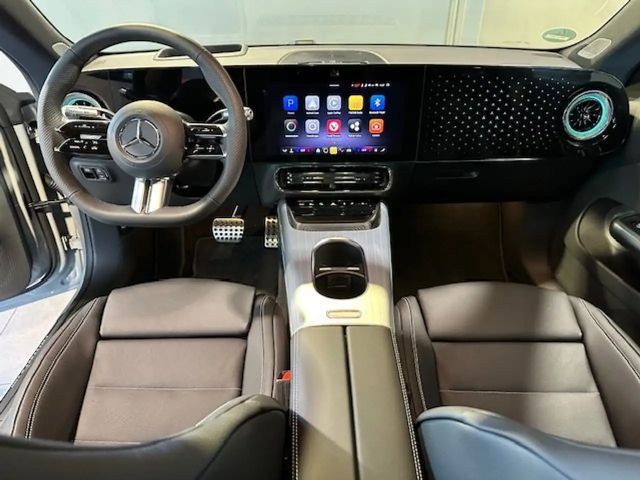 Mercedes-Benz CLA 350 4MATIC AMG Line