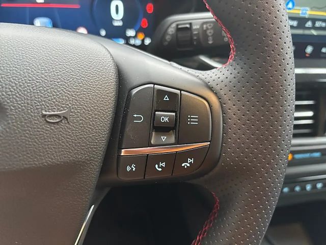 Ford Focus ST Line Wagon