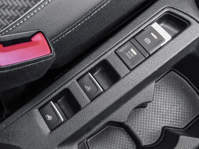 Volkswagen T-Roc 1.5 TSI Cabriolet R-Line