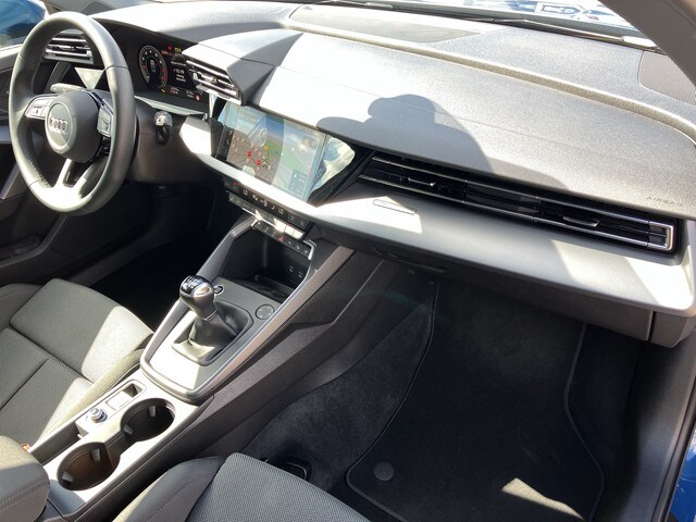 Audi A3 35 TFSI S-Line Sedan