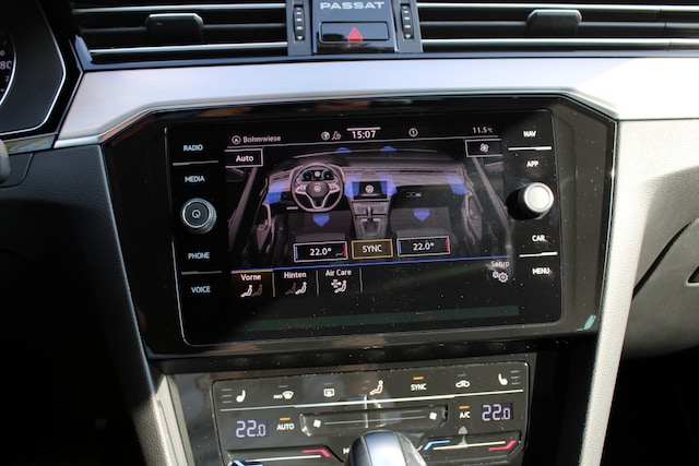 Volkswagen Passat 2.0 TDI IQ.Drive Variant