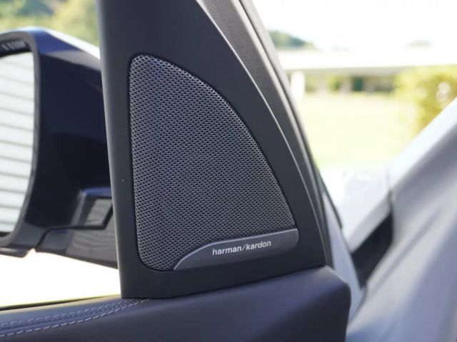 BMW X7 M 50i HeadUp Laser AHK SkyLounge Aktivlenkung 6-Sitz