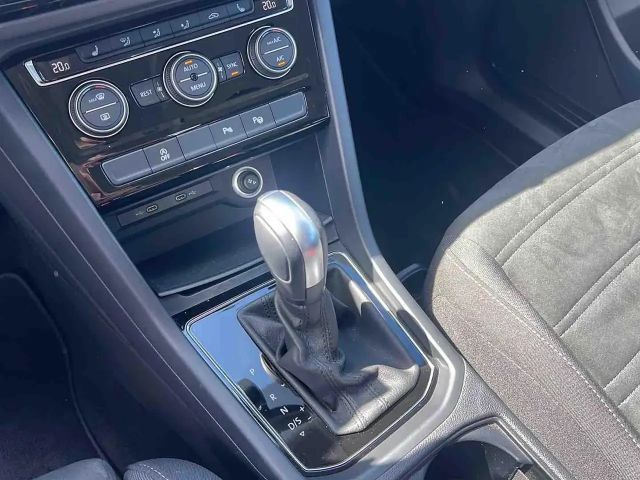 Volkswagen Touran 1.5 TSI DSG Highline
