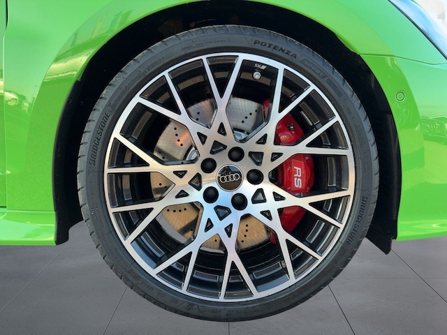 Audi RS3 Quattro S-Tronic Sedan