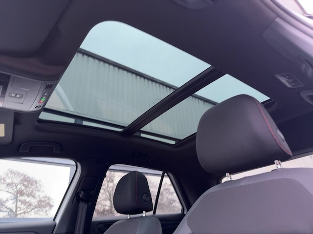 Volkswagen T-Roc 1.5 TSI DSG Sport