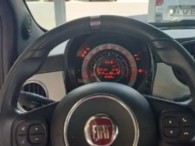 Fiat 500 Hey Google