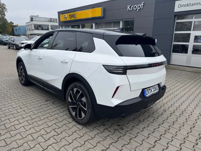 Opel Grandland X 100kW 1.2 **Navi+Pano+SD+SHZ+360**