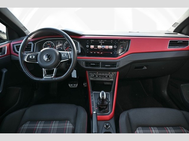 Volkswagen Polo 2.0 TSI DSG GTI