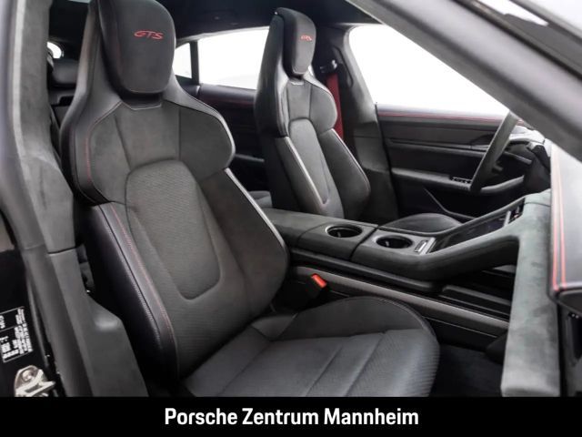 Porsche Taycan GTS Sport Turismo