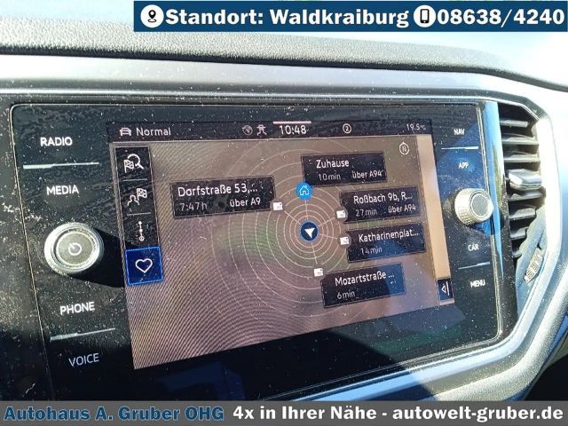 Volkswagen T-Roc ACTIVE Automatik+LED+8fach+Navi