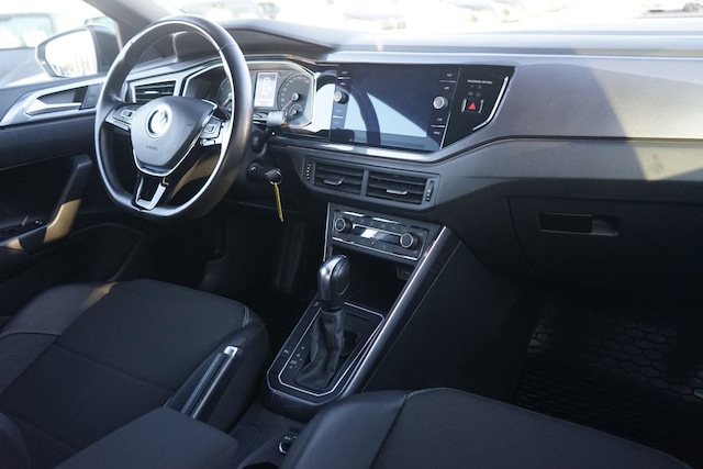 Volkswagen Polo 1.0 TSI Highline R-Line