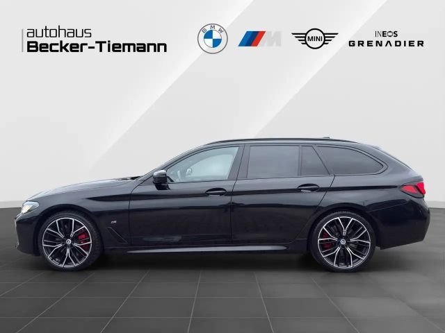 BMW 540 540d M-Sport Touring xDrive