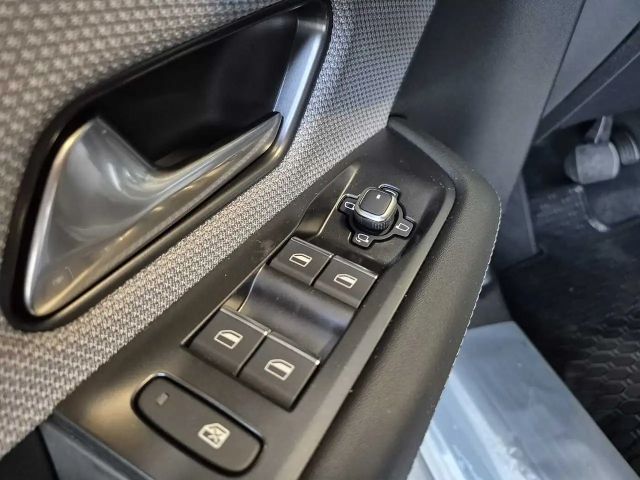 Opel Grandland X NEUES MODELL 194 PS Automatik Anhängerkupplung Plu