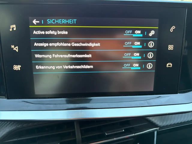 Peugeot E-2008 Allure Pack