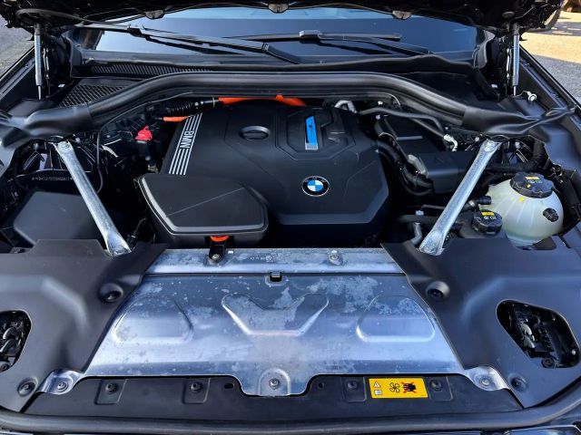 BMW X3 xDrive30e