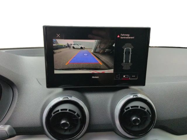 Audi Q2 35 TFSI S-Line