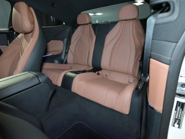 Mercedes-Benz CLE 300 4MATIC AMG Line Coupé