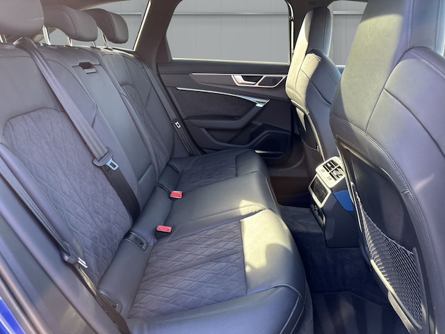 Audi RS6 Avant Quattro