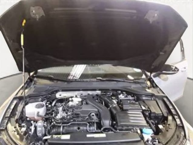 Volkswagen Golf 1.5 TSI Golf VIII Variant