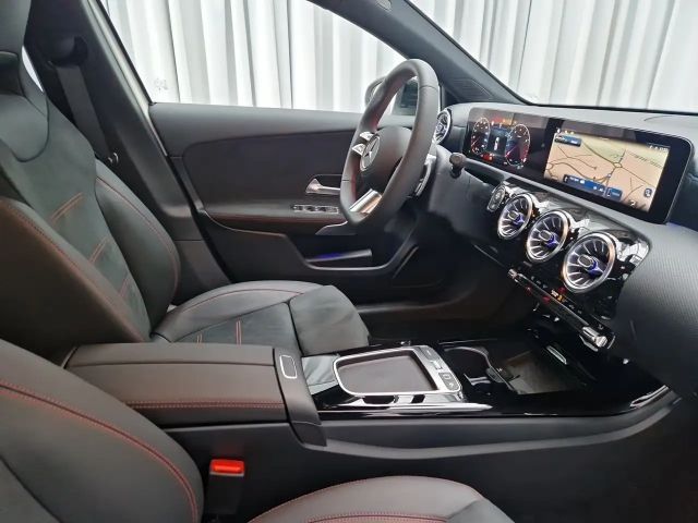 Mercedes-Benz A 180 AMG Line Hatchback