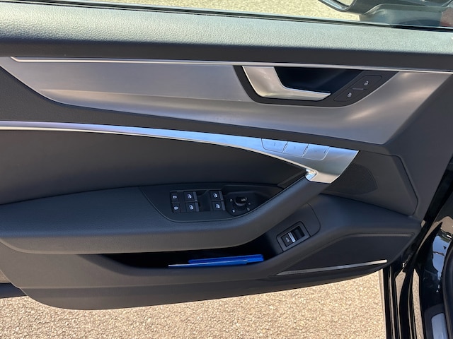 Audi S6 Avant Quattro