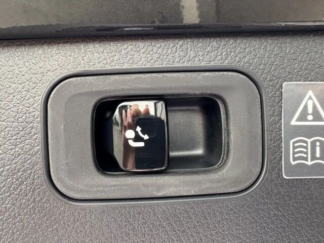 Mercedes-Benz C 180 AVANTGARDE