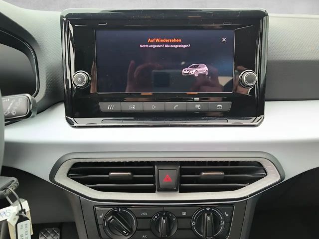 Seat Arona Reference