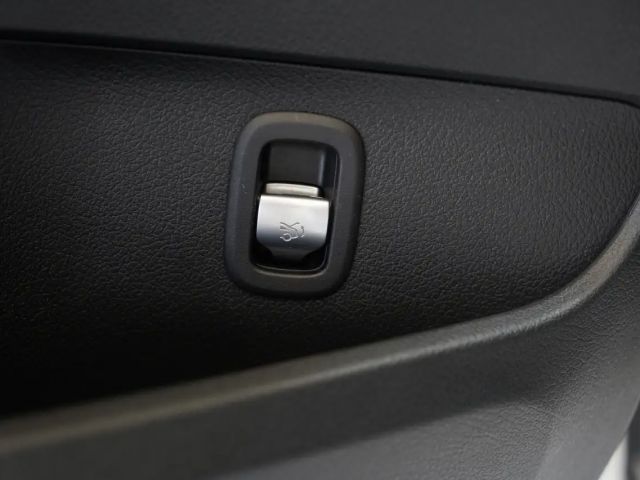 Mercedes-Benz C 200 AMG Line Estate