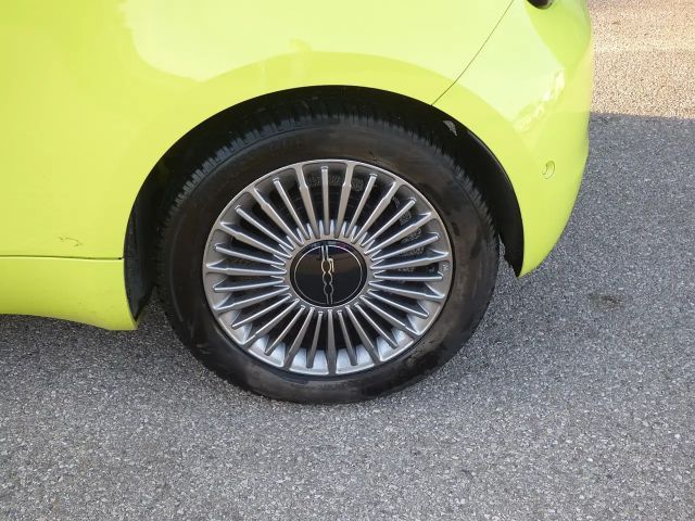 Fiat 500e 42 kWh