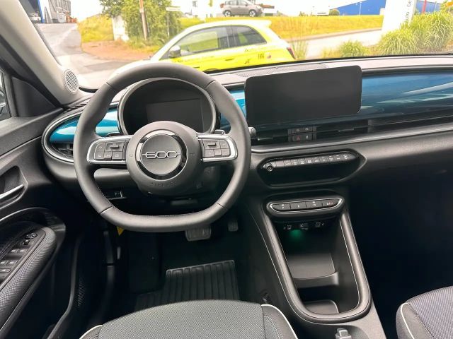 Fiat 600e Hybrid Sitzheizung/Apple Carplay/Klimaautomatik