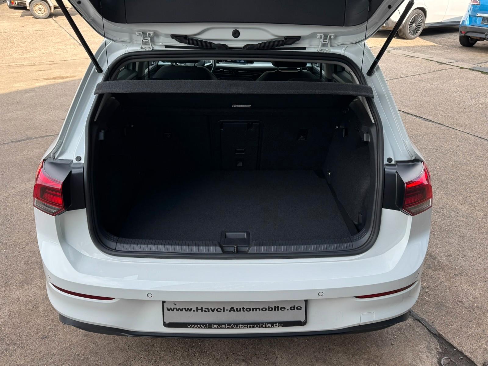 Volkswagen Golf 1.5 TSI Golf VIII Life