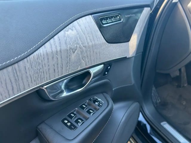 Volvo XC90 AWD Bright Plus