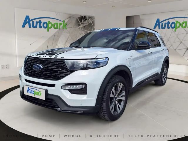 Ford Explorer Plug in Hybrid ST Line