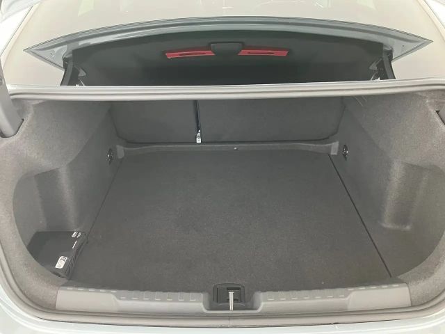 Audi A3 30 TFSI Sedan