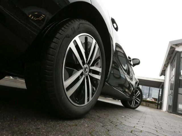 Mercedes-Benz CLA 250 CLA 250 e Coupé