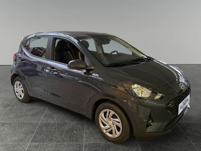 Hyundai i10 1.0