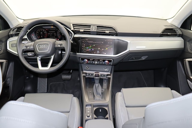 Audi Q3 45 TFSI Quattro S-Line S-Tronic