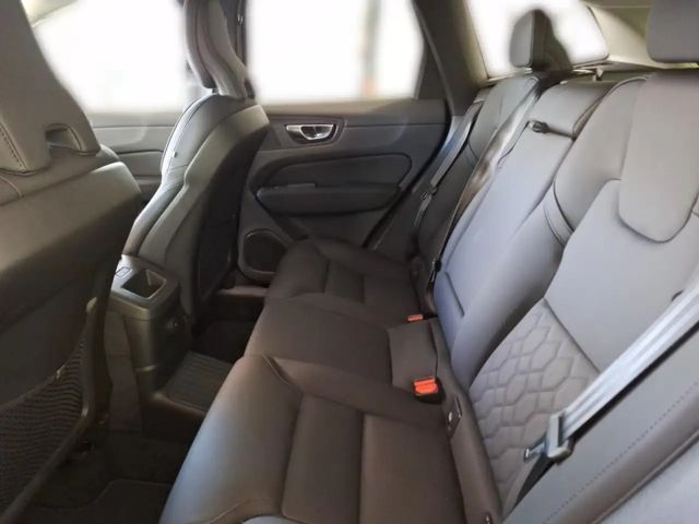 Volvo XC60 AWD Dark Plus T6