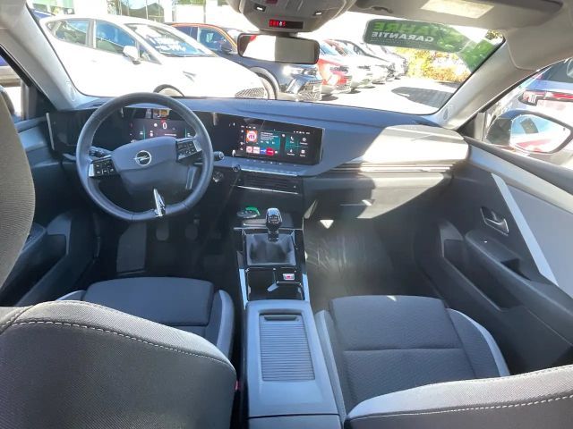 Opel Astra 1.2 Turbo Edition Turbo