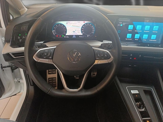 Volkswagen Golf DSG Golf VIII Move