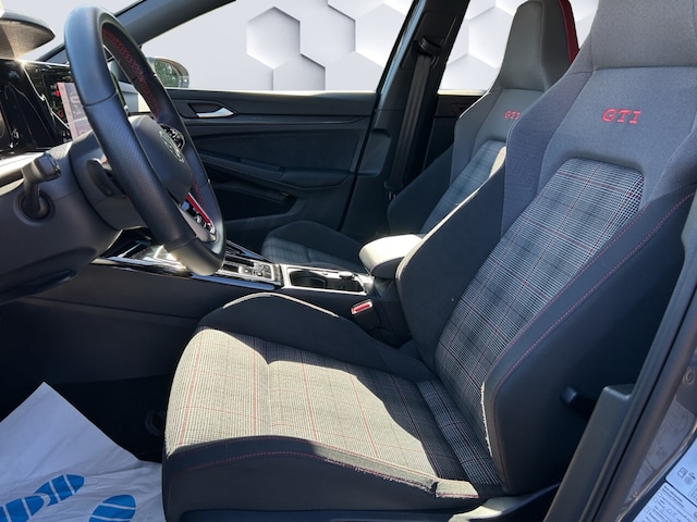 Volkswagen Golf 2.0 TSI DSG Golf VIII