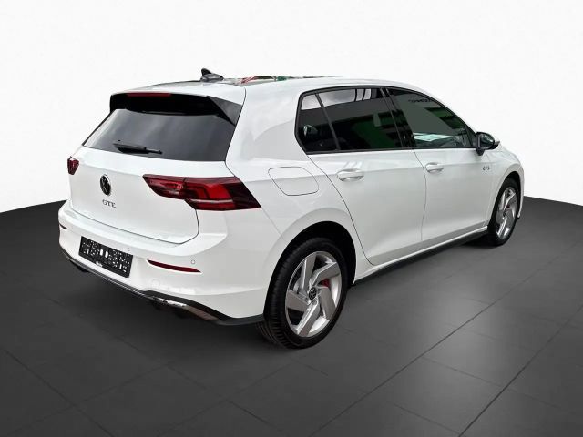 Volkswagen Golf GTE eHybrid