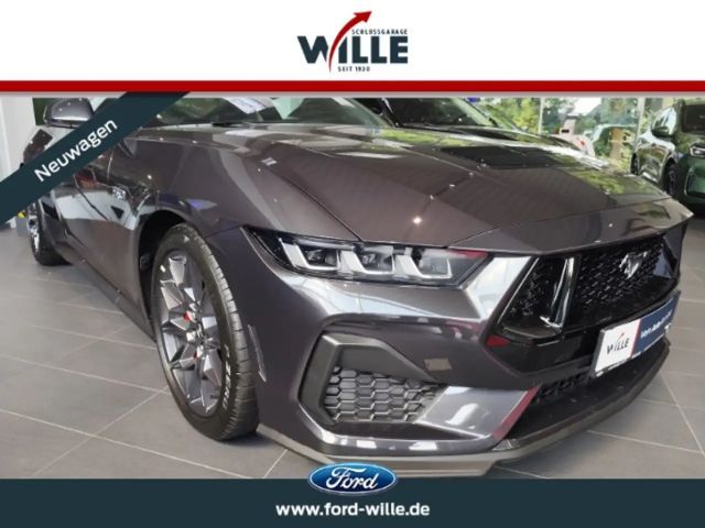 Ford Mustang Fastback GT 5.0 V8