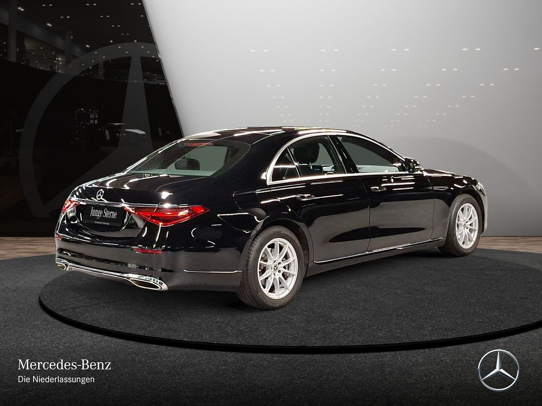 Mercedes-Benz S 450 4MATIC Sedan