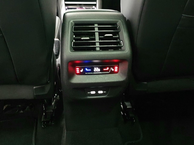 Volkswagen Tayron 2.0 TDI DSG R-Line