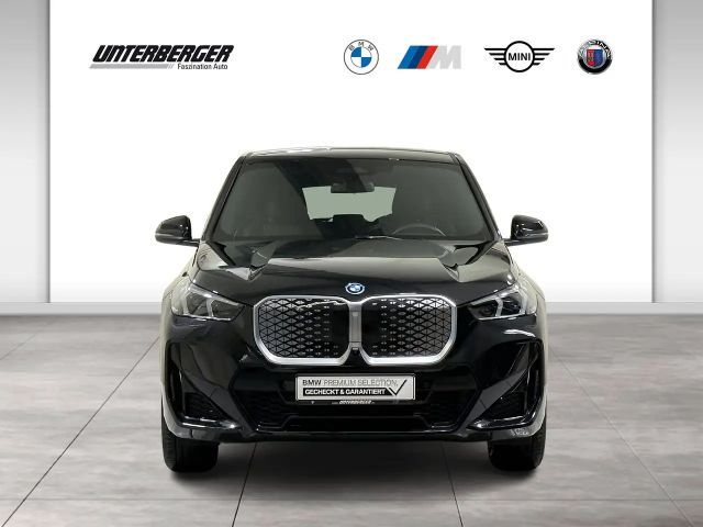 BMW iX1 M-Sport xDrive30