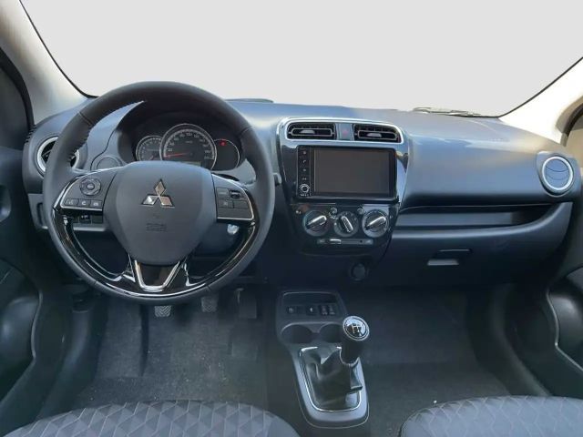 Mitsubishi Space Star Star