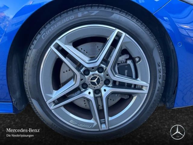 Mercedes-Benz A 250 4MATIC AMG Line