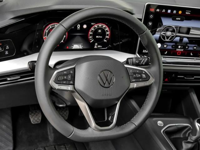 Volkswagen Golf 1.5 TSI Golf VIII Life