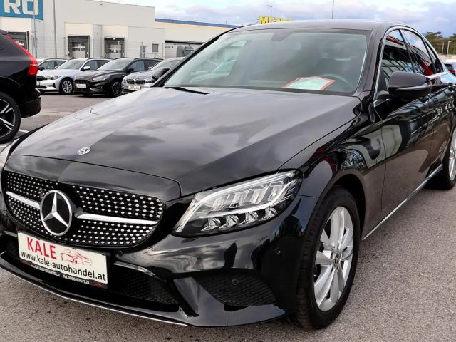 Mercedes-Benz C 300 AVANTGARDE Sedan